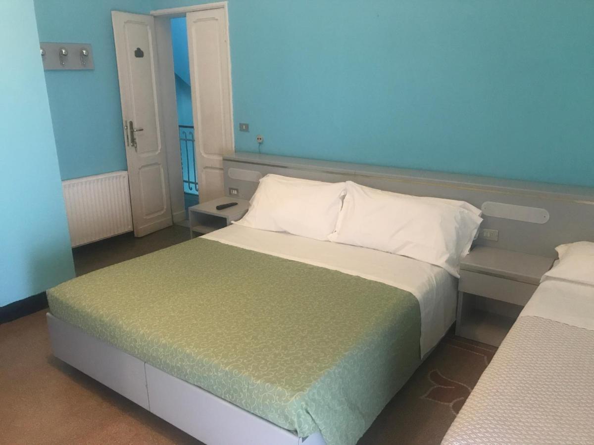 Hotel Doria Chiavari Extérieur photo