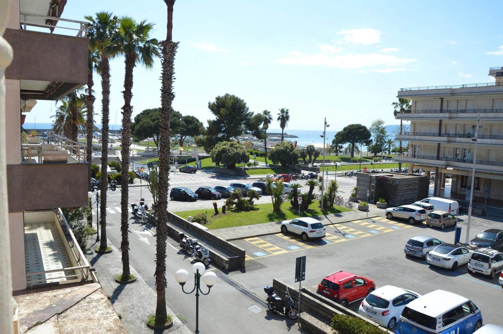 Hotel Doria Chiavari Extérieur photo