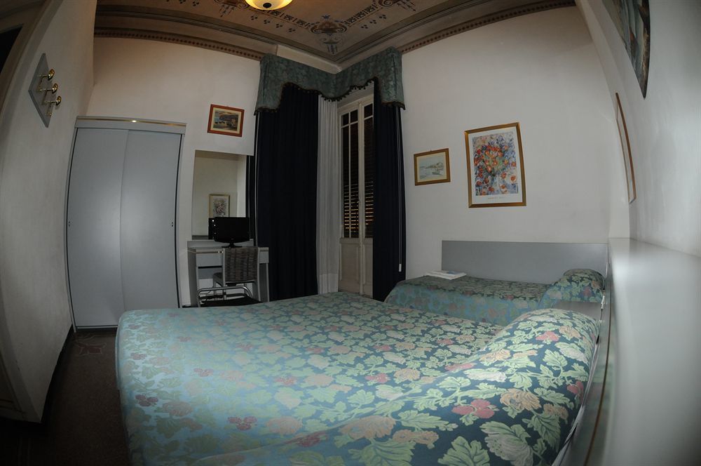 Hotel Doria Chiavari Extérieur photo